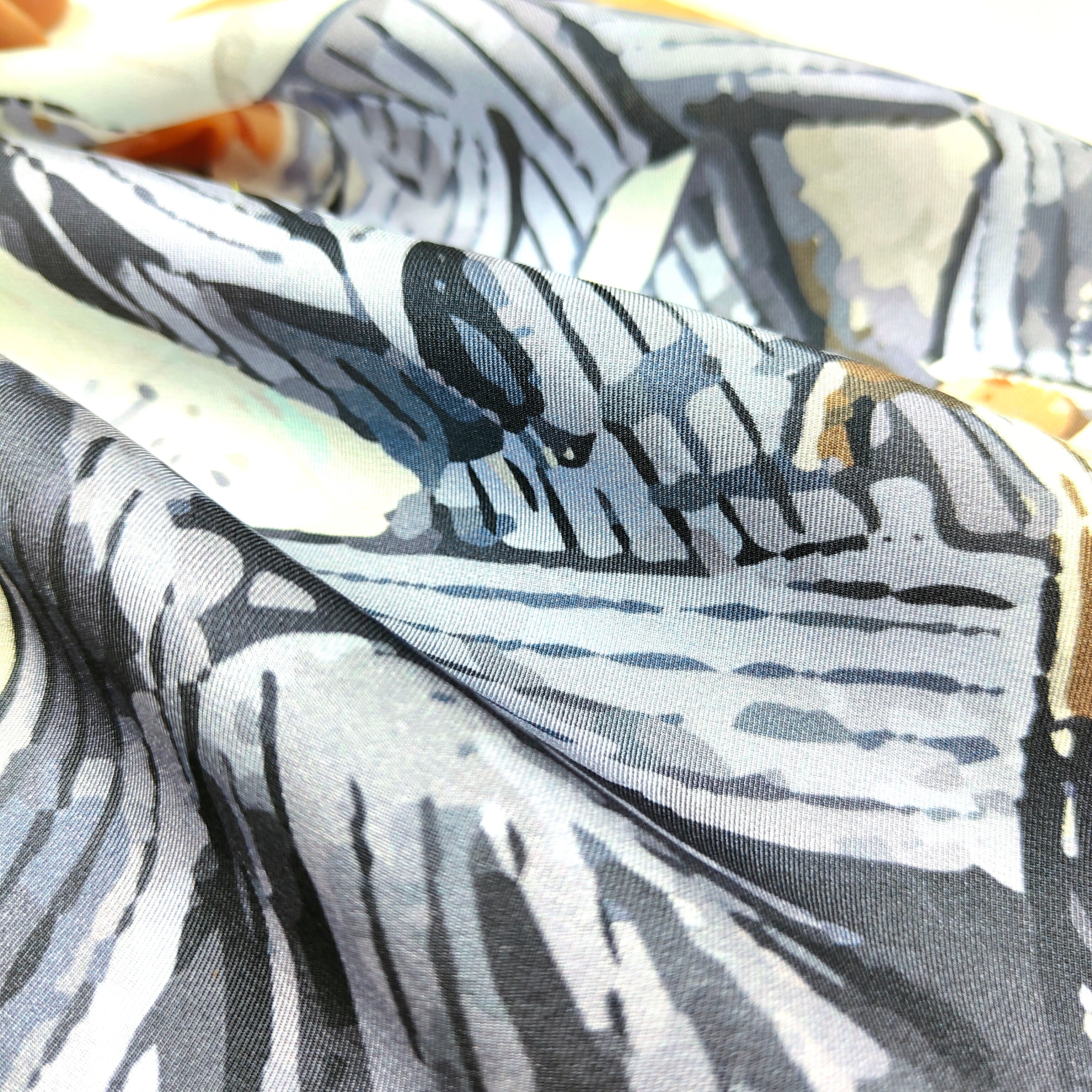 Pochette Elegance in Flight